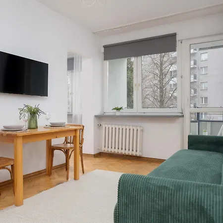 Cozy Danilowiczowska Near Ogrod Saski And Old Town By Renters *