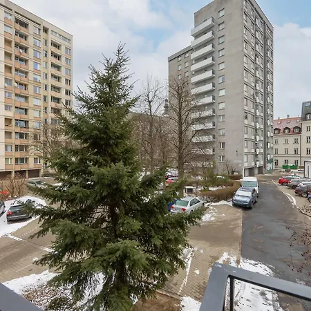 Cozy Danilowiczowska Near Ogrod Saski And Old Town By Renters Apartment Warschau