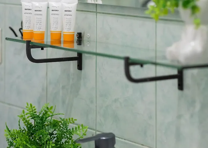 Cozy Danilowiczowska Near Ogrod Saski And Old Town By Renters *