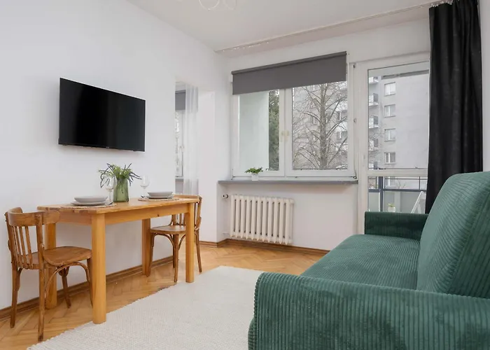 Cozy Danilowiczowska Near Ogrod Saski And Old Town By Renters *